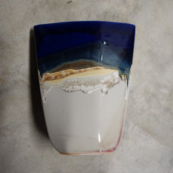 Ceramic Vase - Picture 8 of 9